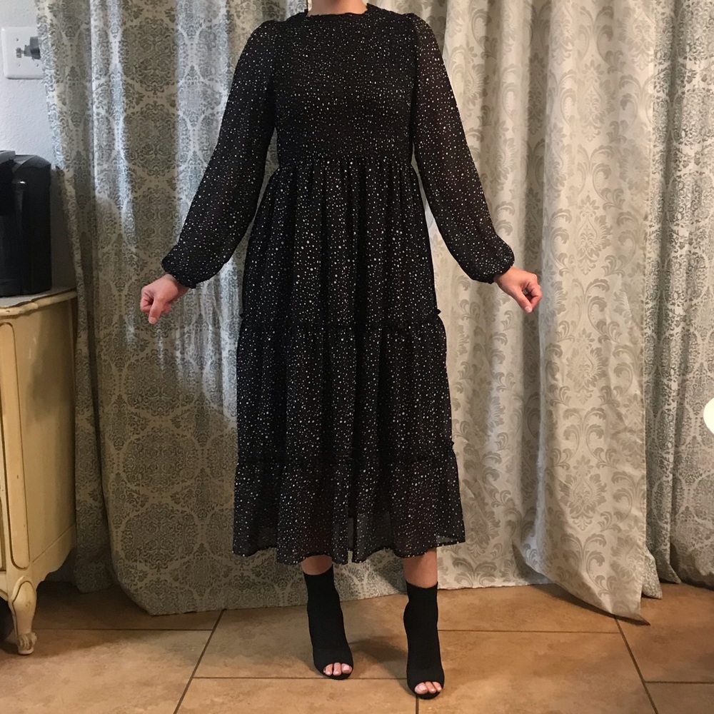 Elegant Black Midi Dress